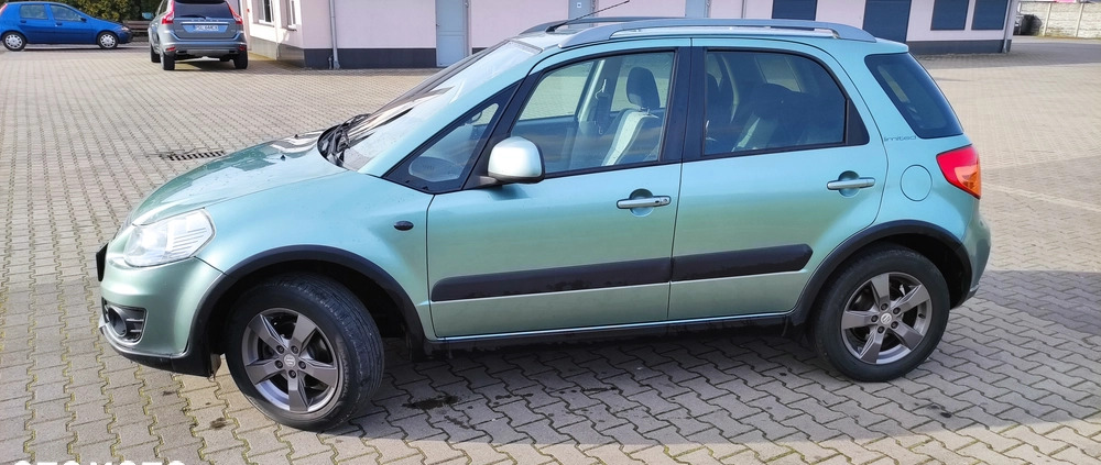 Suzuki SX4 cena 27000 przebieg: 184000, rok produkcji 2010 z Września małe 121